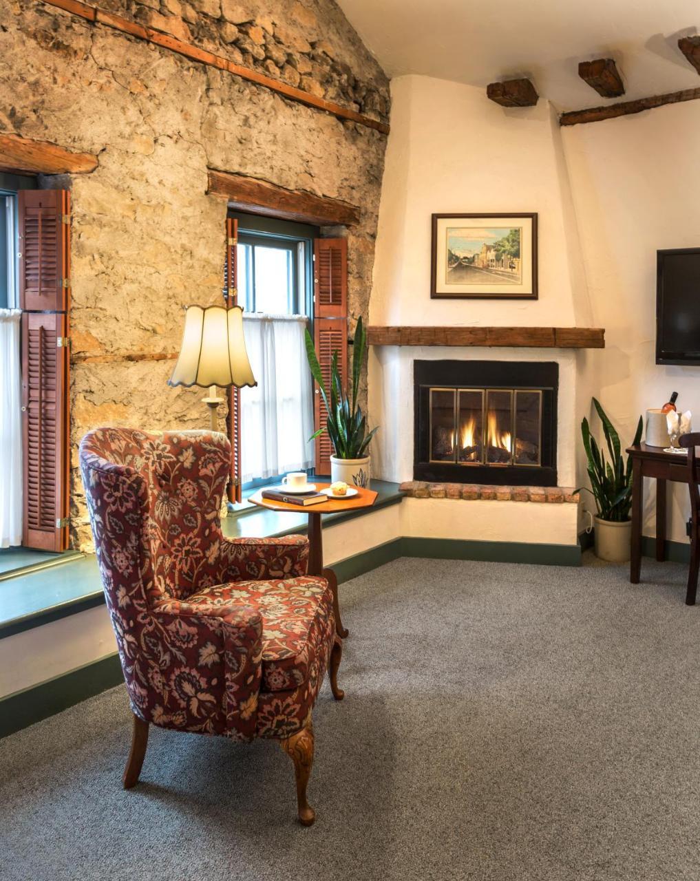 Washington House Inn Cedarburg Exterior photo